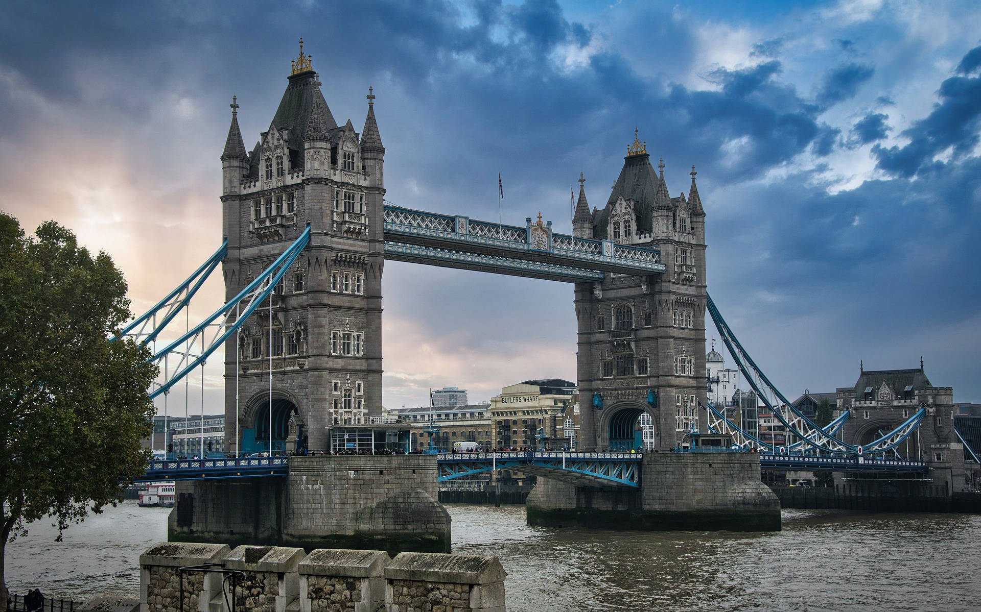GAY LONDON